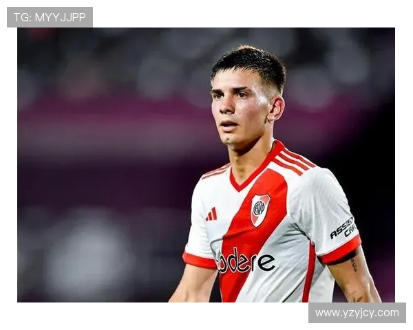 罗马诺:米兰抢签 18 岁瑞典高塔帕萨利奇,1 米 95 新星成防线未来核心(1) 罗马诺:米兰抢签 18 岁瑞典高塔帕萨利奇,1 米 95 新星成防线未来核心(1)